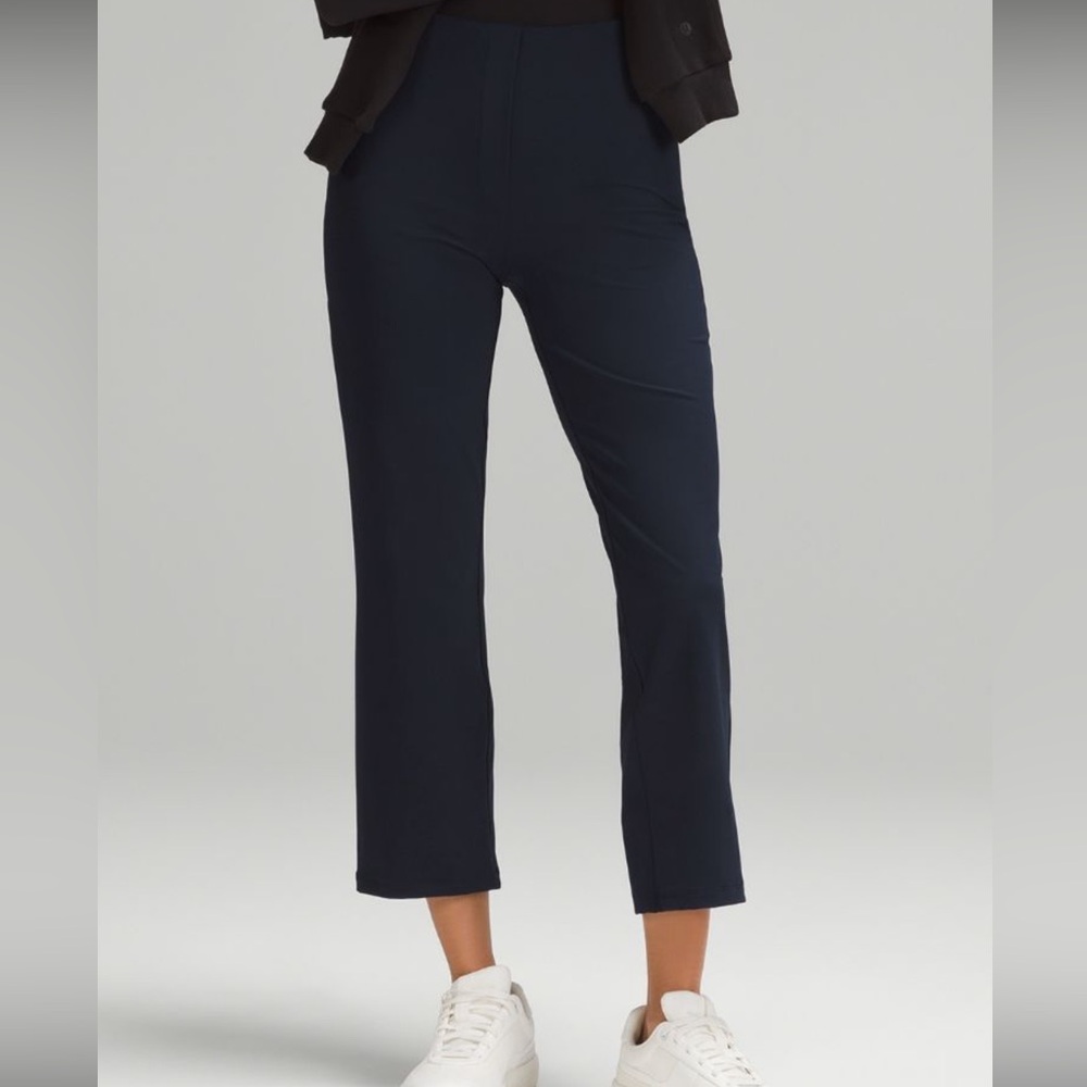 Lululemon Smooth Fit Pull-On High-Rise Crop